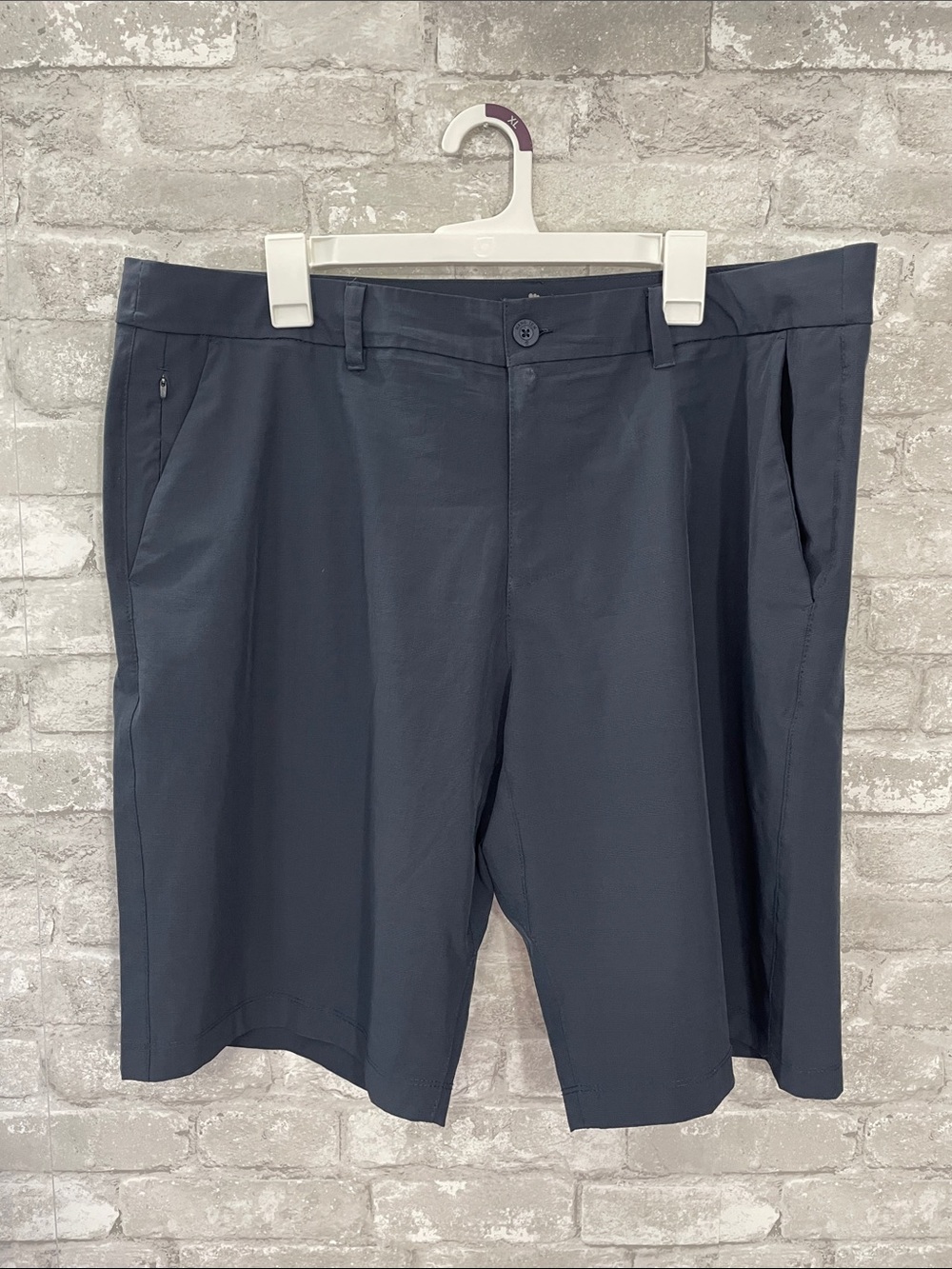 Hang Ten Men's Dark Navy Flat-Front Performance Shorts